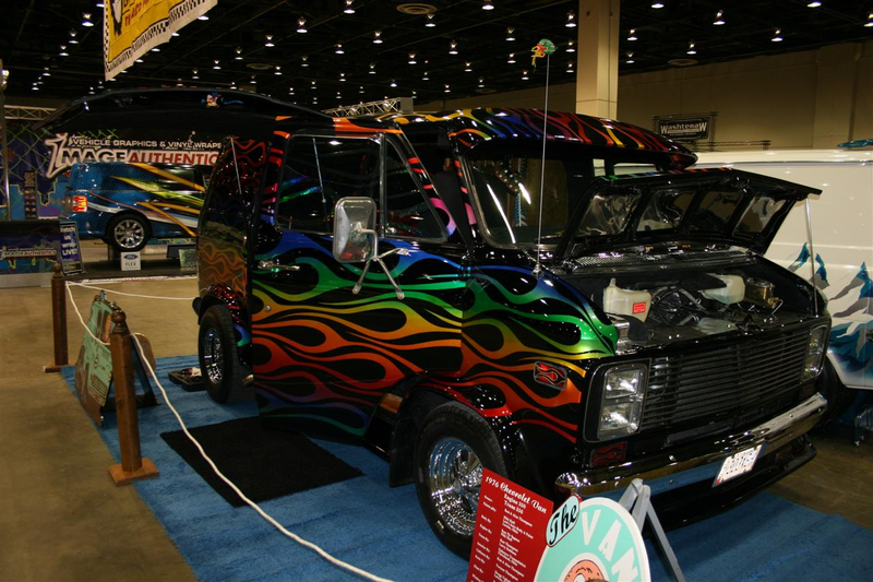 Illustration for article titled 2009 Detroit Autorama: Vannin' Is Back!
